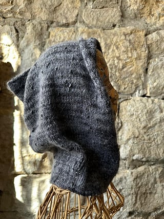 Hood_Knit_1_medium